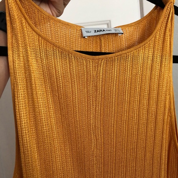 Stunning Zara Knit Yellow Dress Sz S - Picture 4 of 4